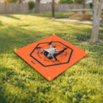 Landningsmatta för drönare 50x50 cm – Orange och grå dubbelsidig design